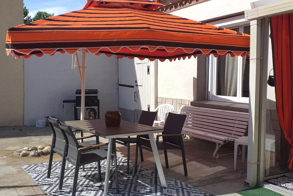 La Maison Du Bonheur Saint Laurent de la Salanque Bagian luar foto
